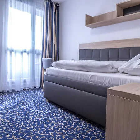 Hotel Rehabilitacni Sanatorium - Lazne Darkov 3*
